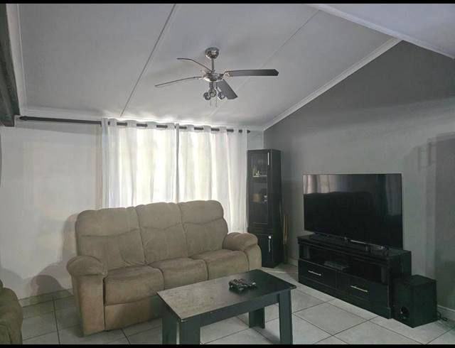 3 BEDROOM DUPLEX FOR SALE IN ARBORETUM
